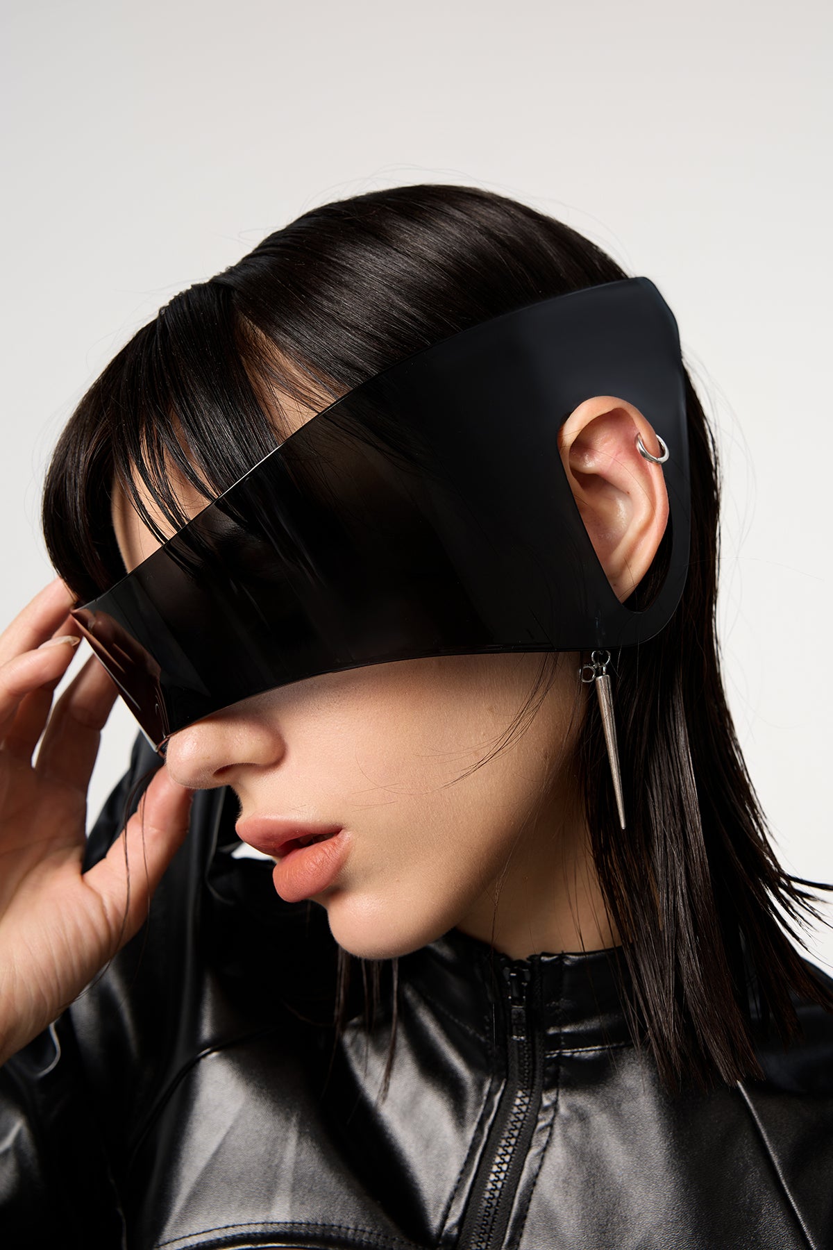 Noir Spectacle Oversized Punk Sunglasses