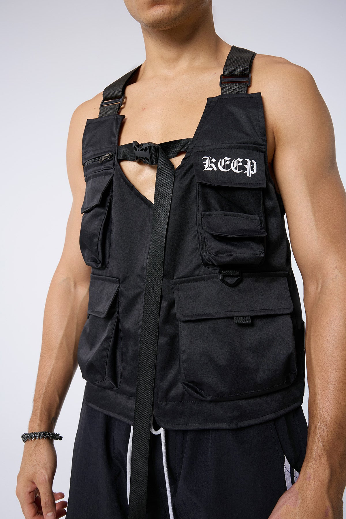 Null Gravity Utility Vest