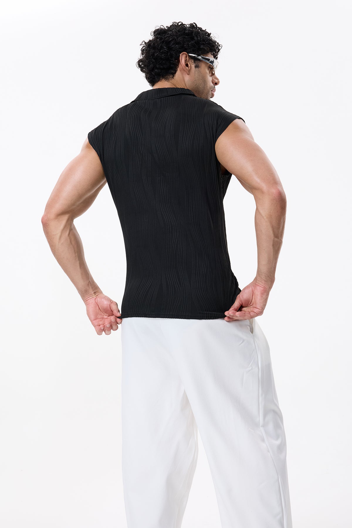Obscure Sheet Sleeveless Top Black