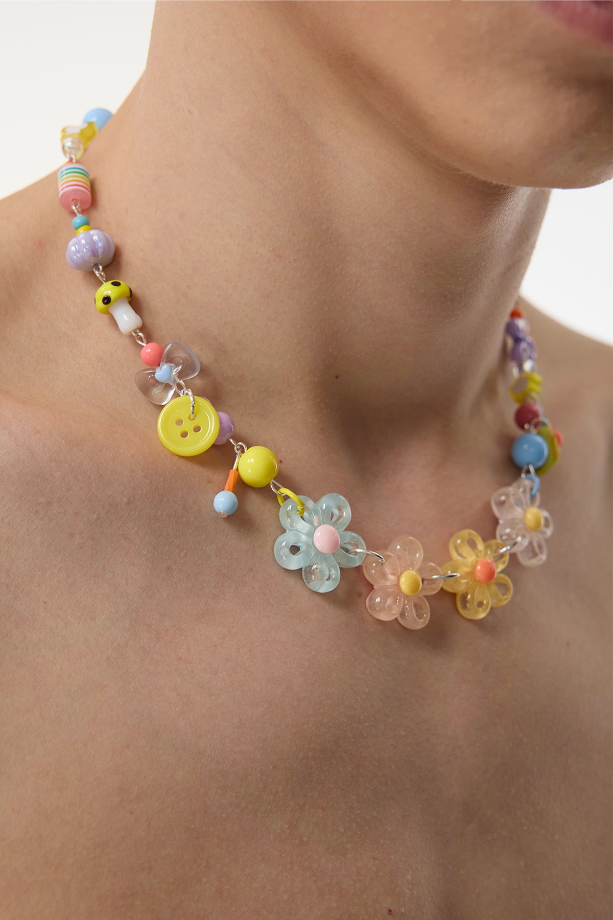 Palette Earring Flower Necklace