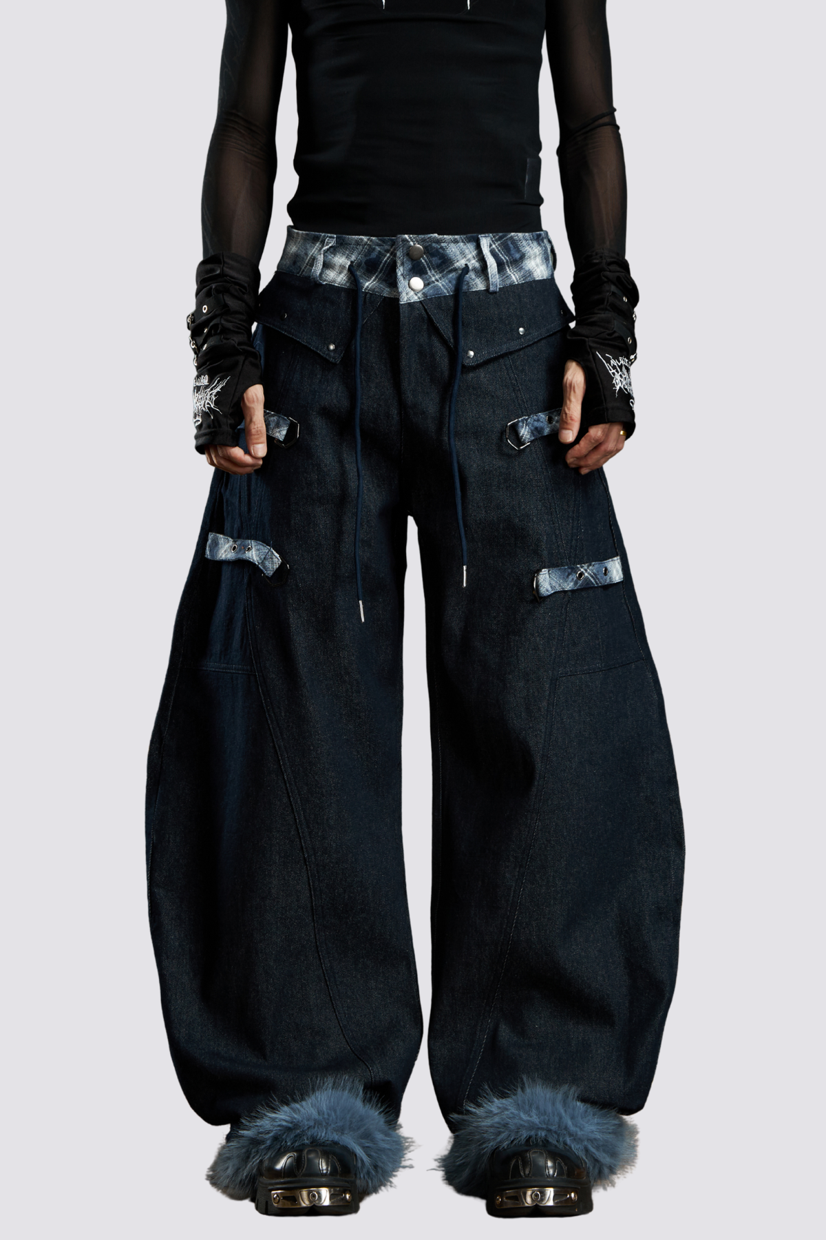 Path Fire Fur Barrel Jeans Blue