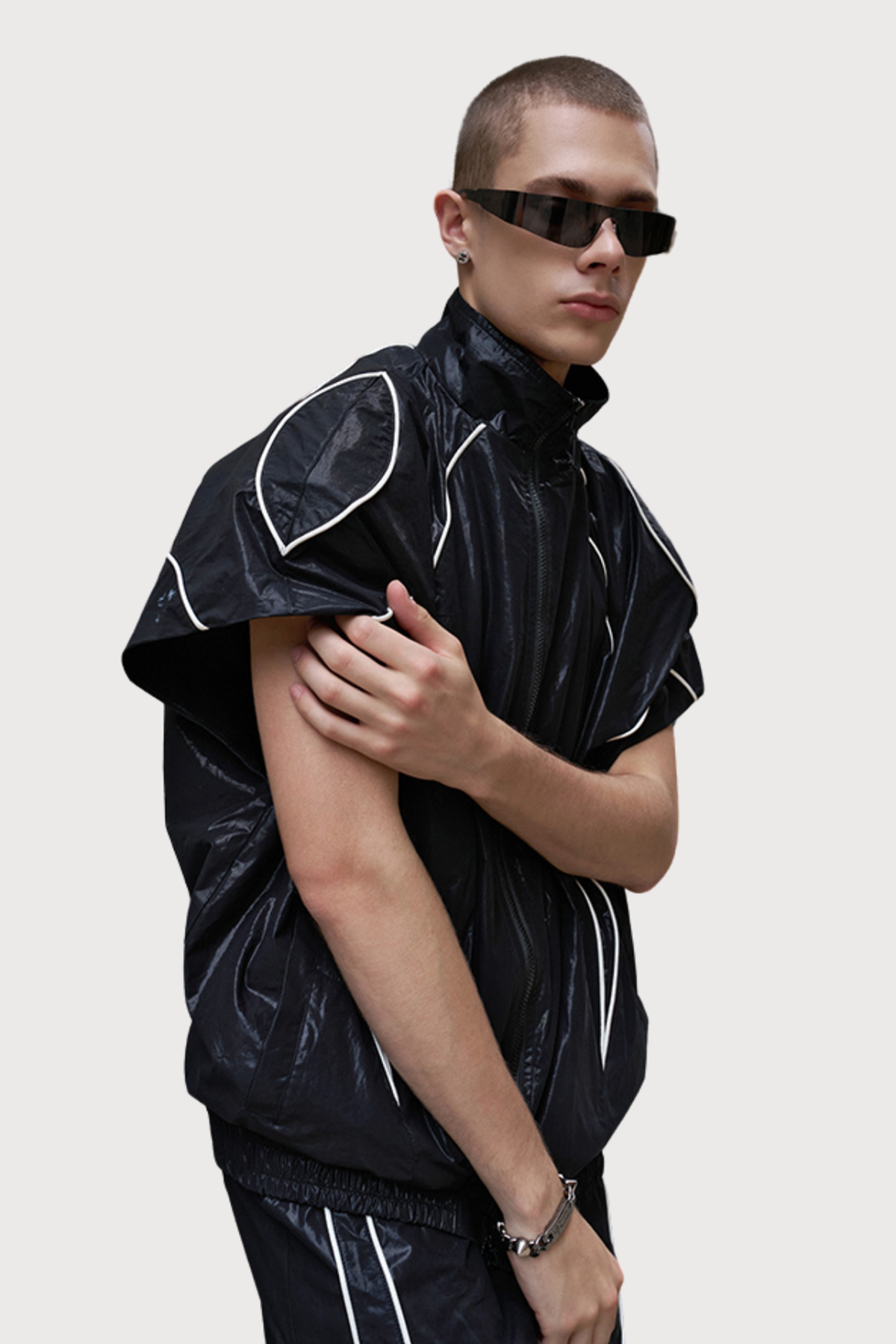 Phase Grain Short Sleeve Satin Outerwear
