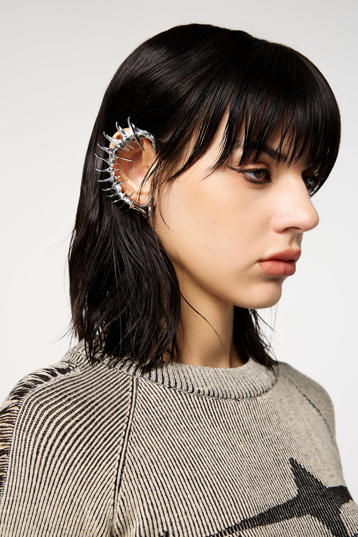 Platinum Ring Keel Metal Earrings