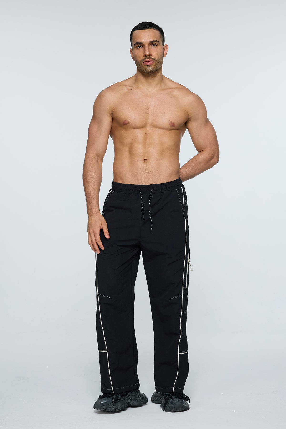 Pleated Leg Straight Pants