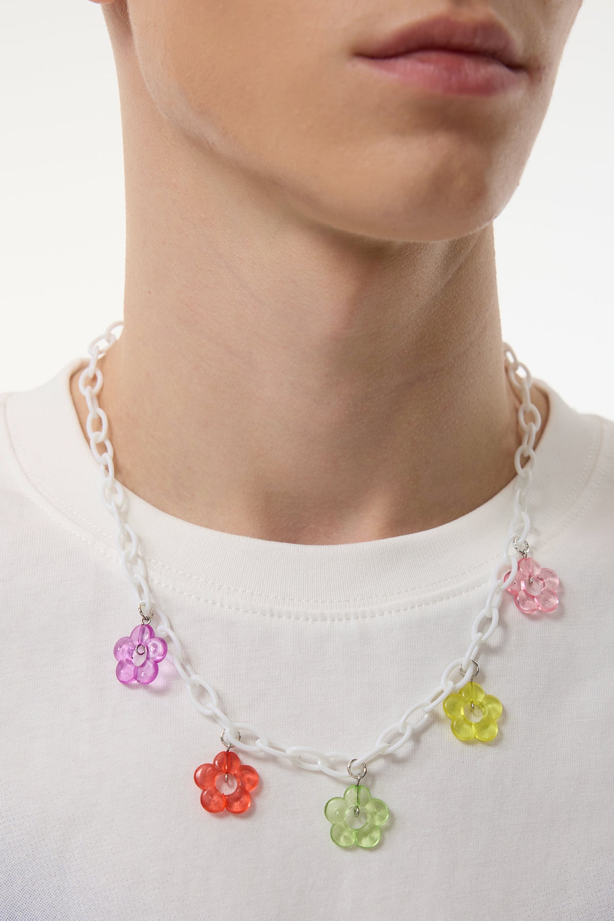 Pop Acrylic Flower Necklace