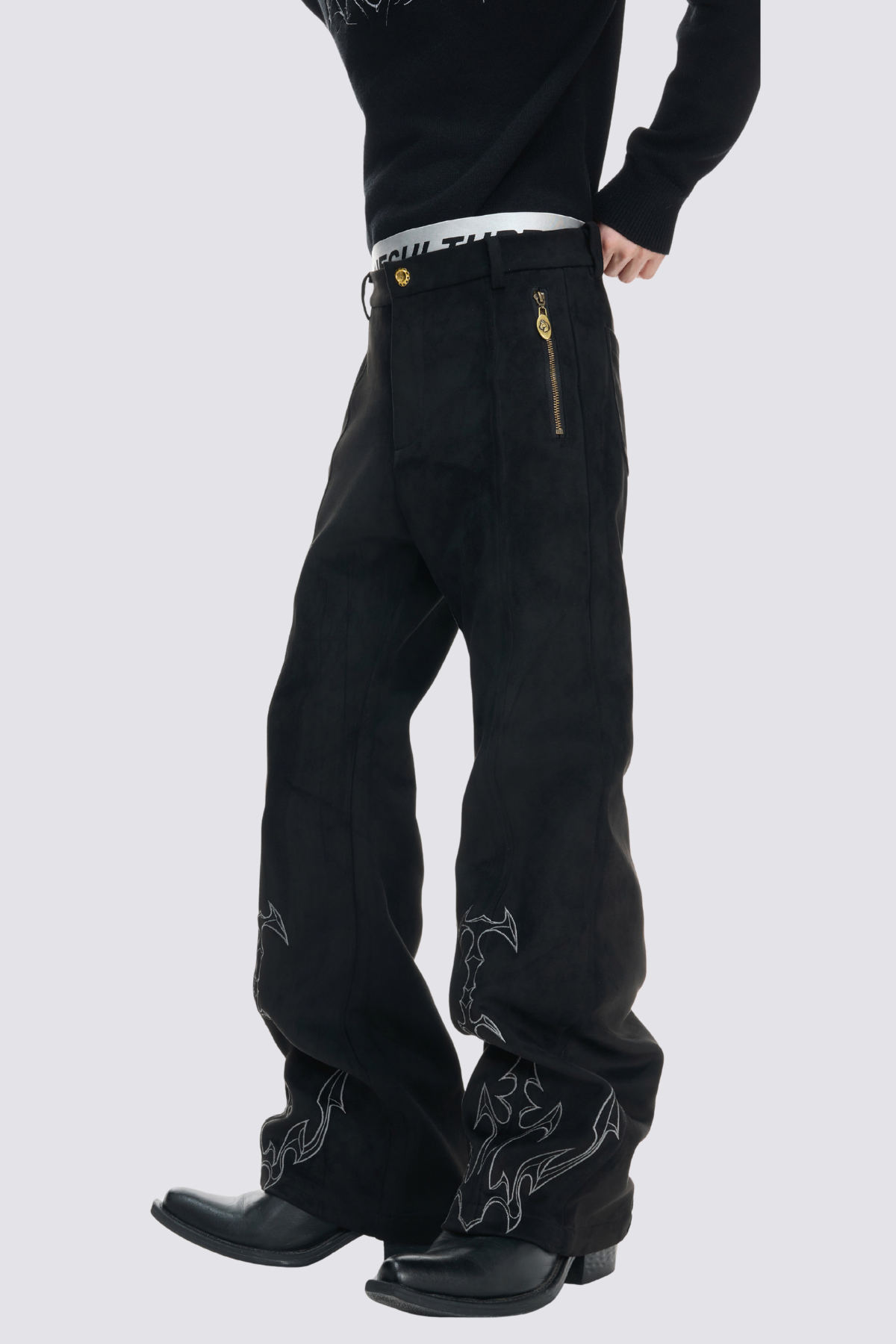 Quiet Utility Embroidery Straight Pants Black