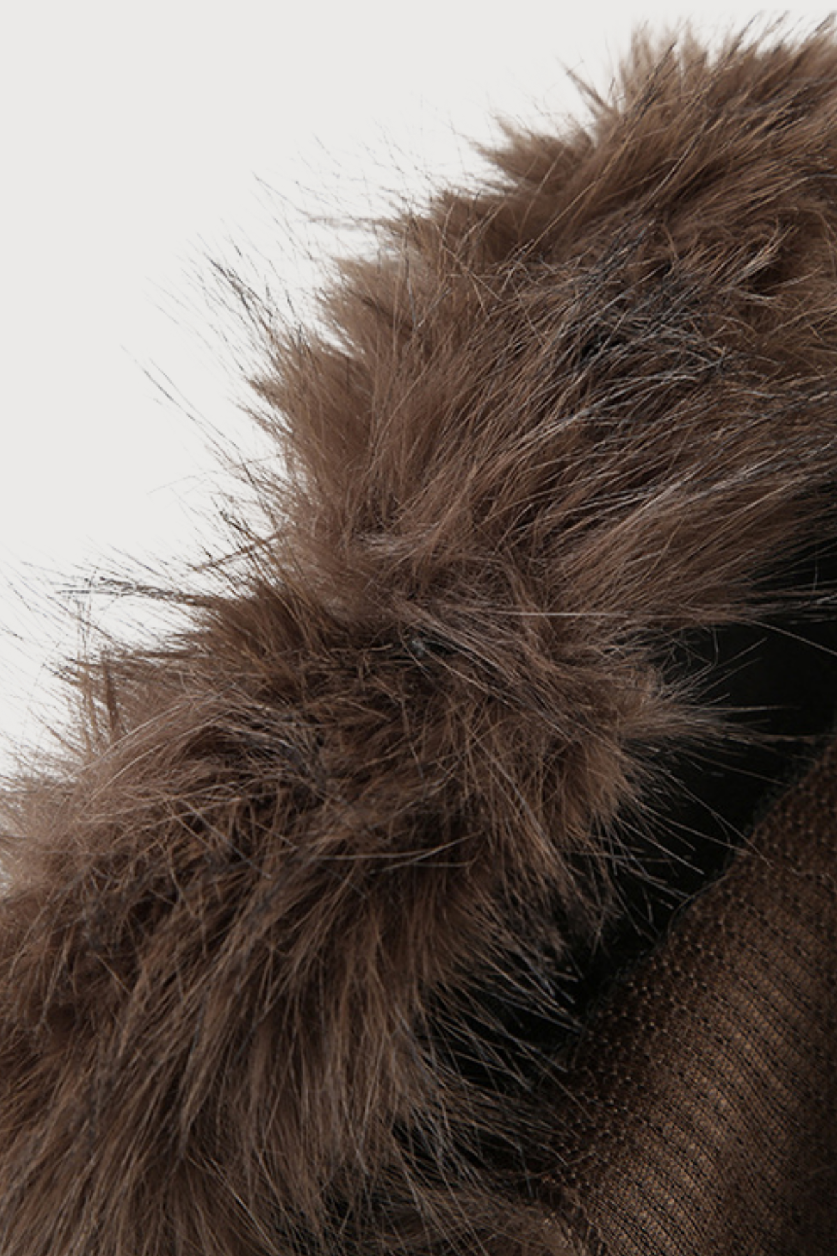 Rear Reveal Leopard Feather Top