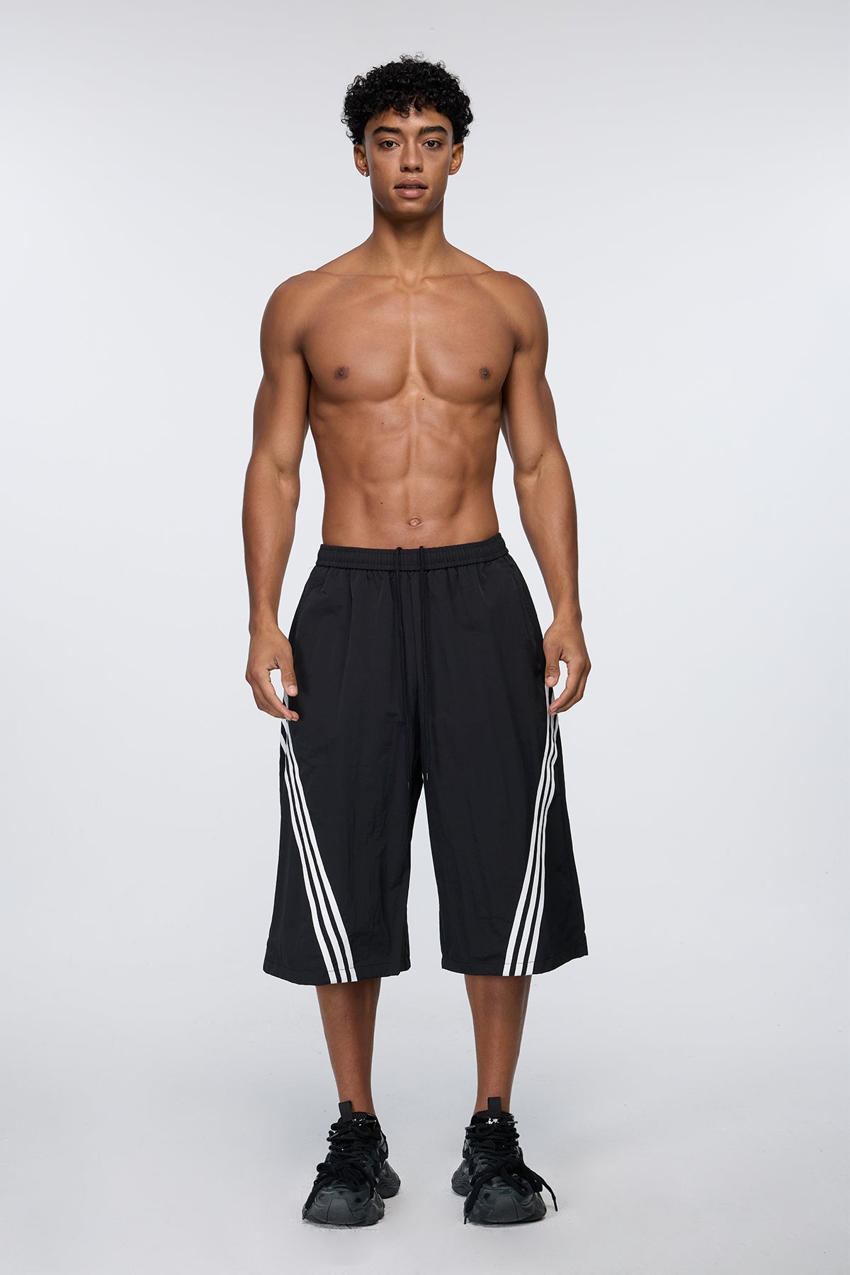 Rigid Boxer Stripe Capri Pants