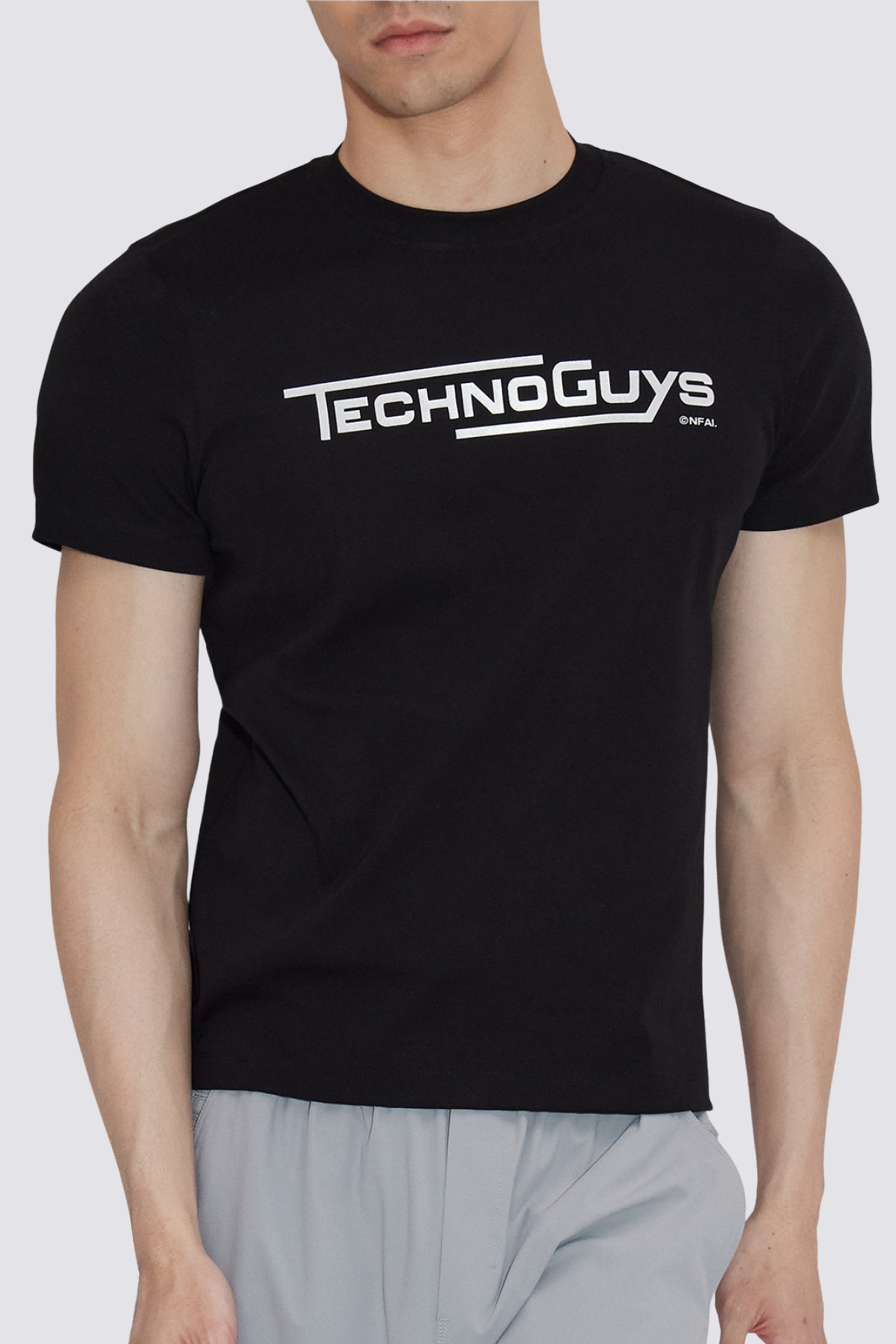 Sharp Hue Letter Print Top Black