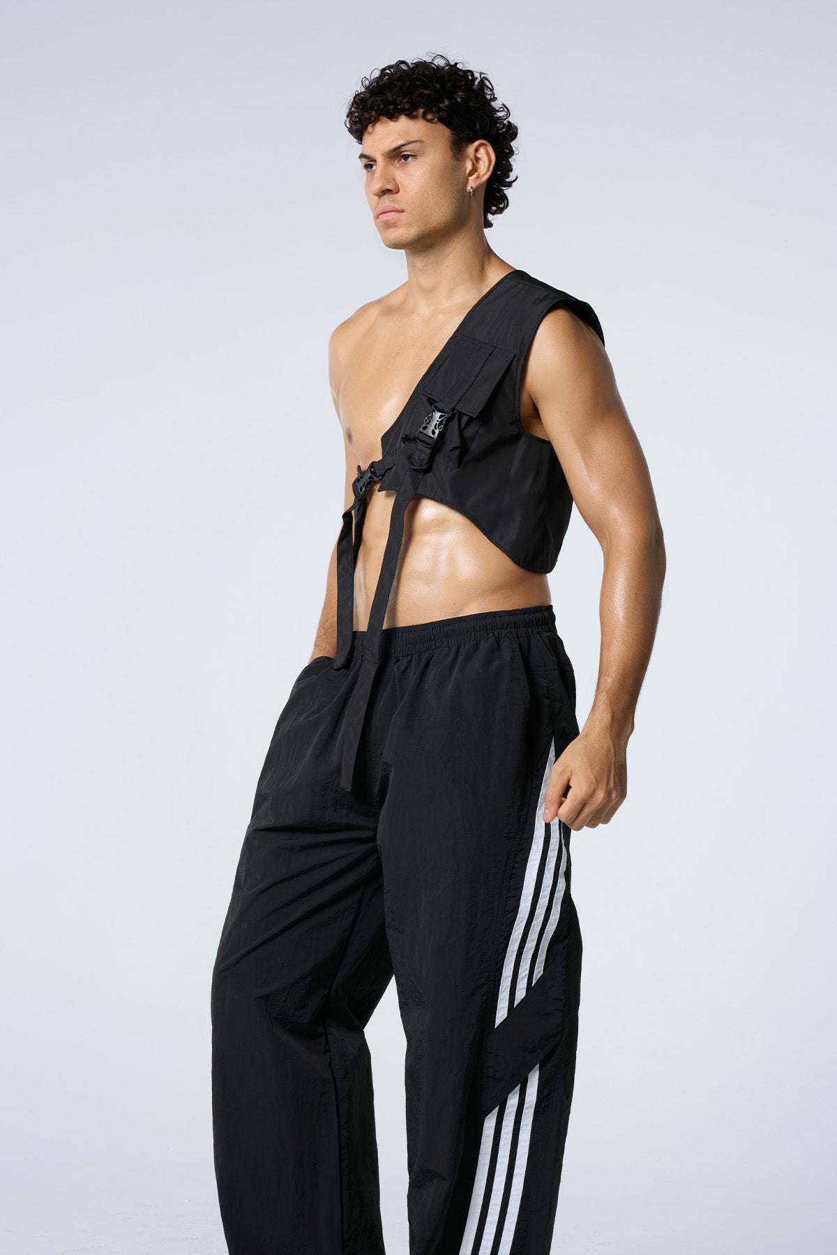 Silent Core One Shoulder Vest Black