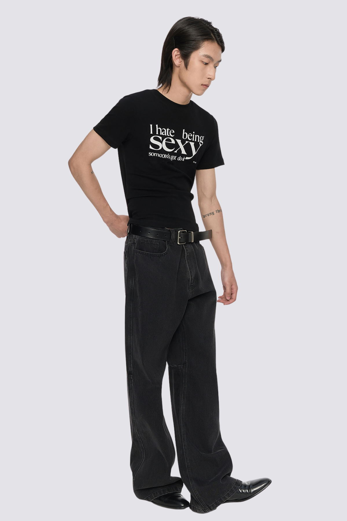 Simple Hue Letter Print Top Black