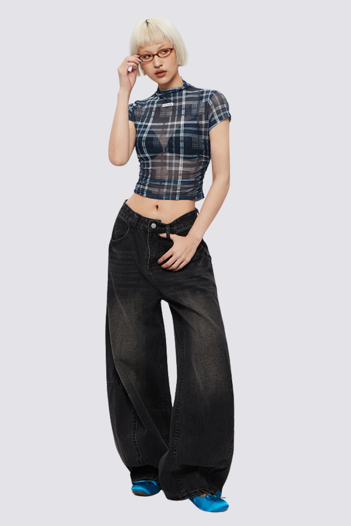 Sleek Pop Print Crop Top