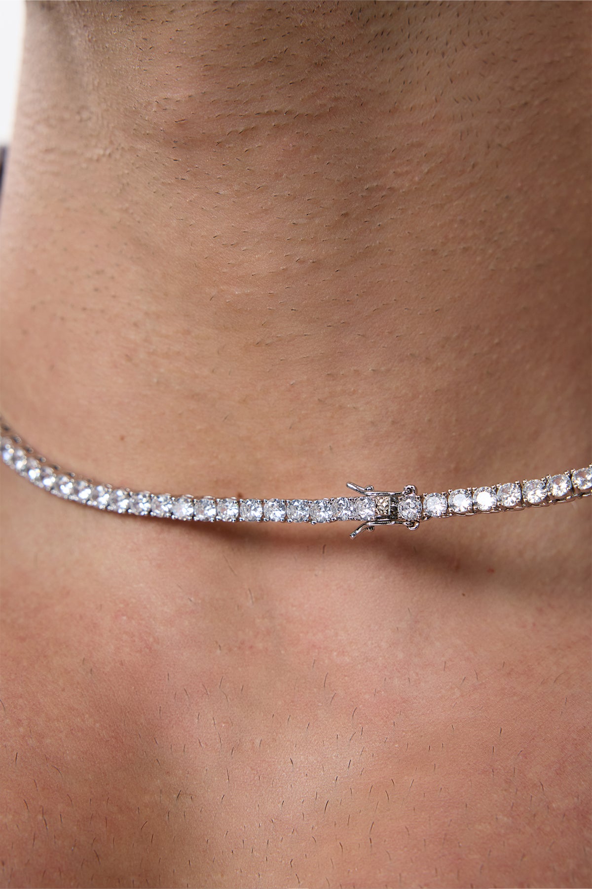 Slick Bond Crystal Necklace