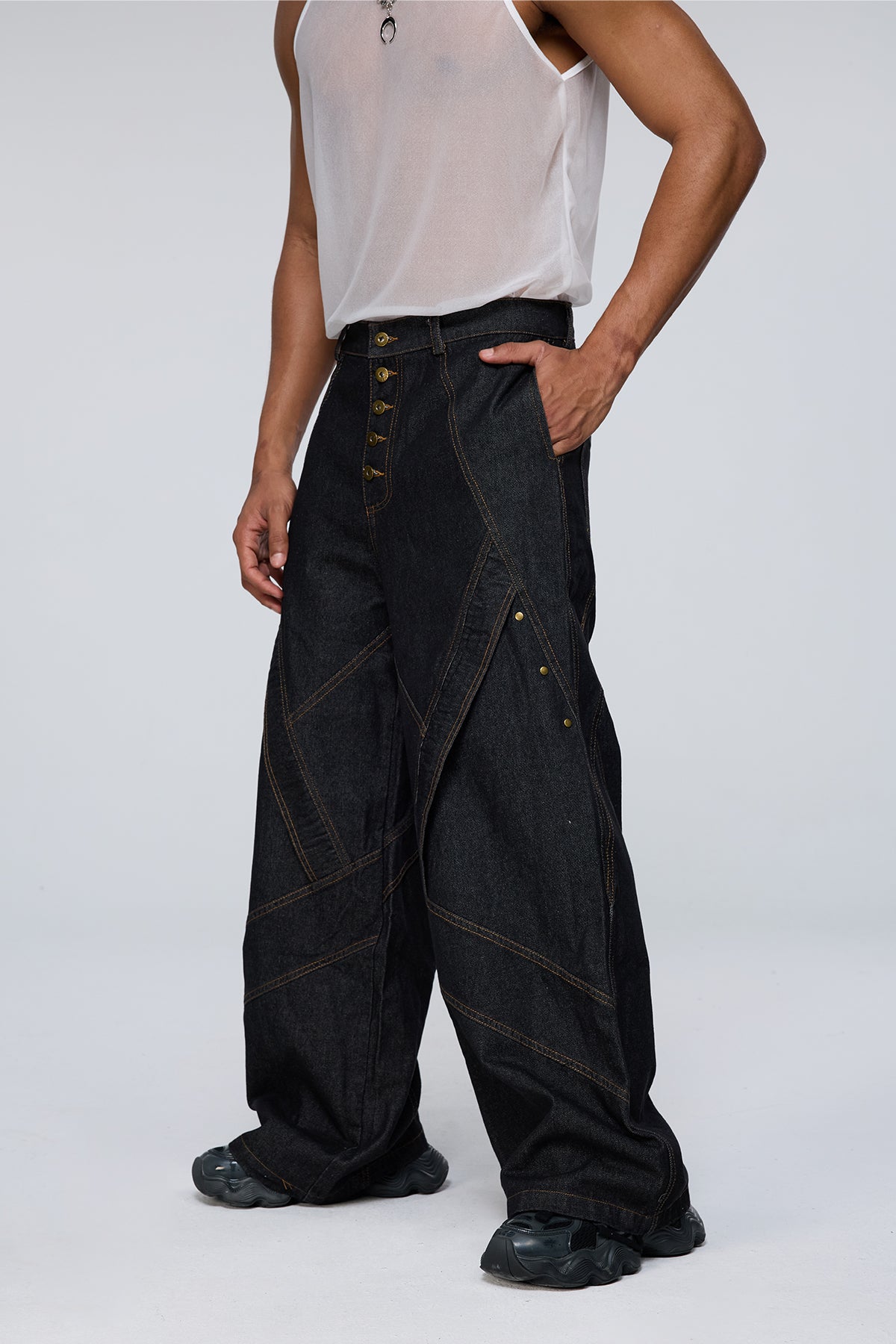 Solid Drift Deconstructed Barrel Jeans
