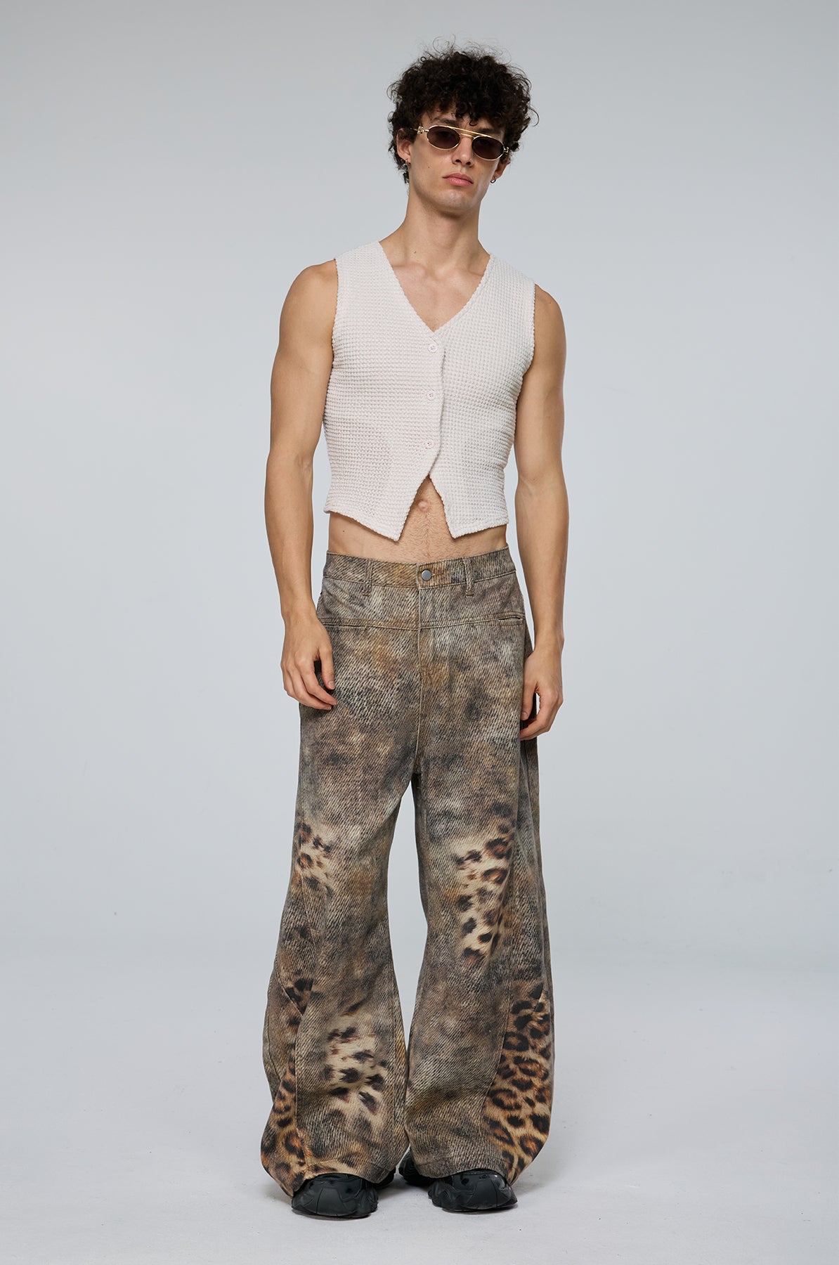 Stark Stitch Sleeveless V Neck Crop Vest