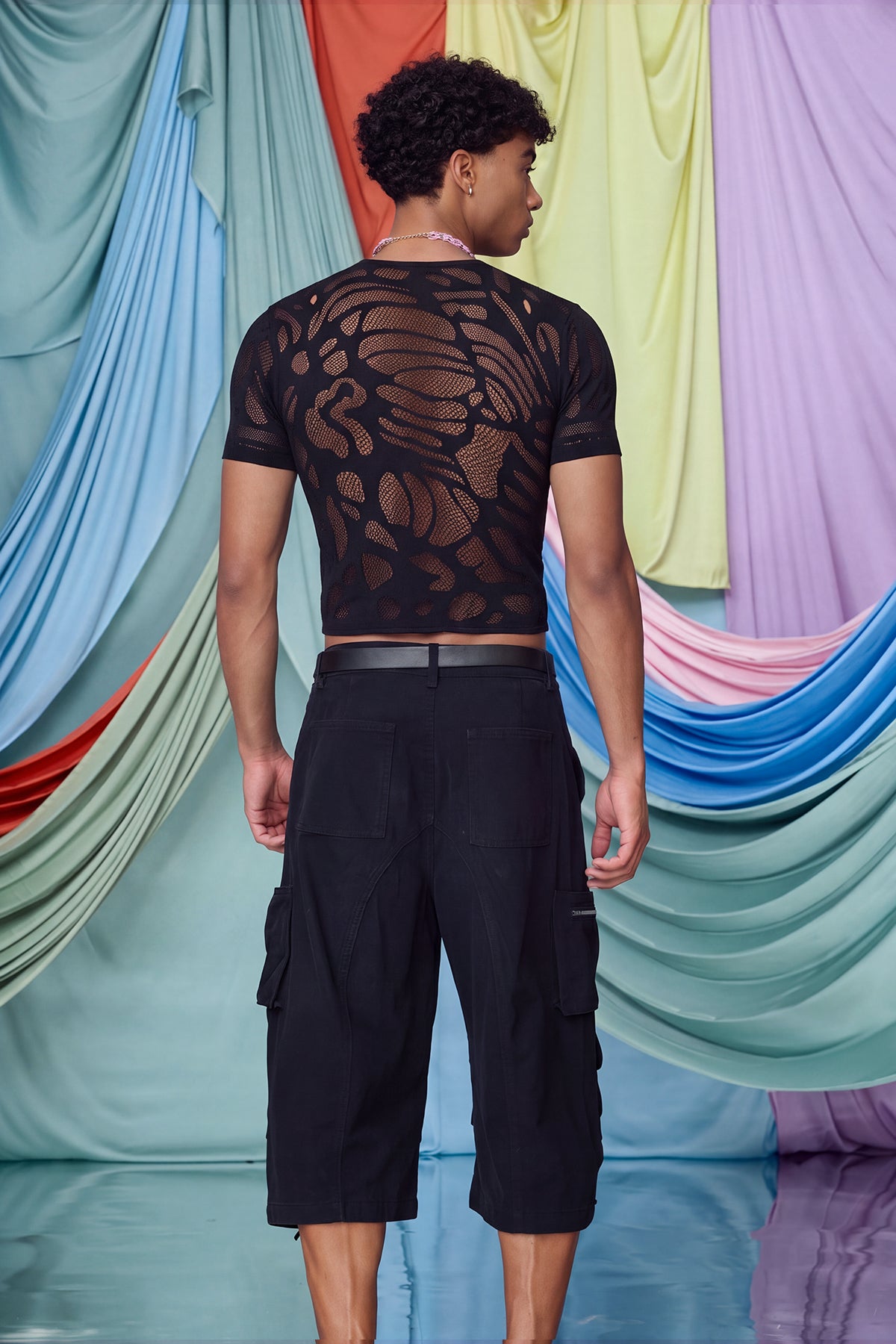 Static Knit Short Sleeve Cutout Top Black