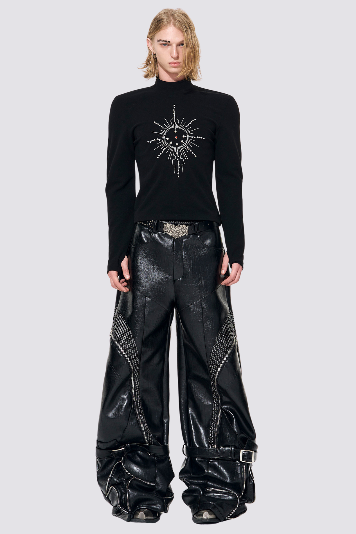 Static Void Embroidery Pearl Long Sleeve Top