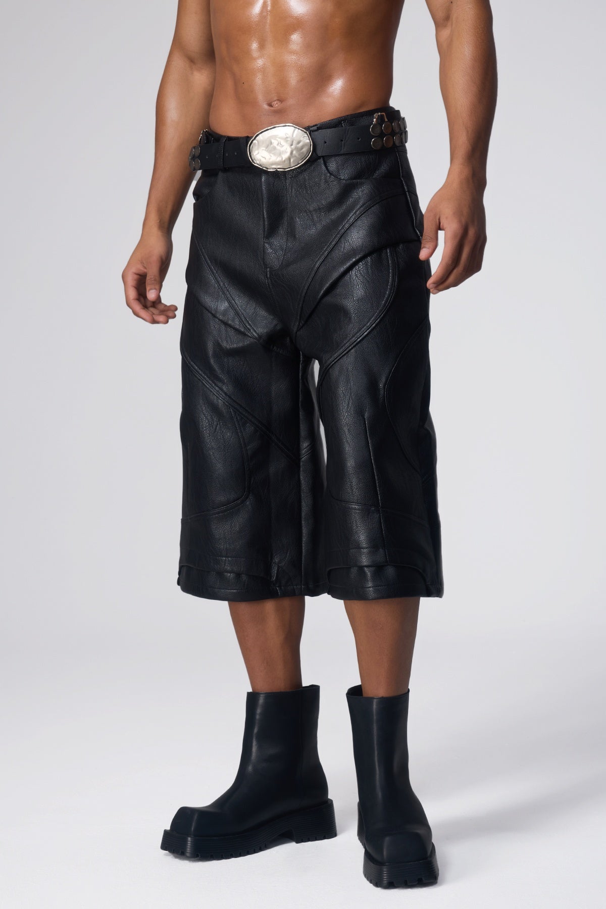 Street Kiss Leather Shorts – RYVKstudio