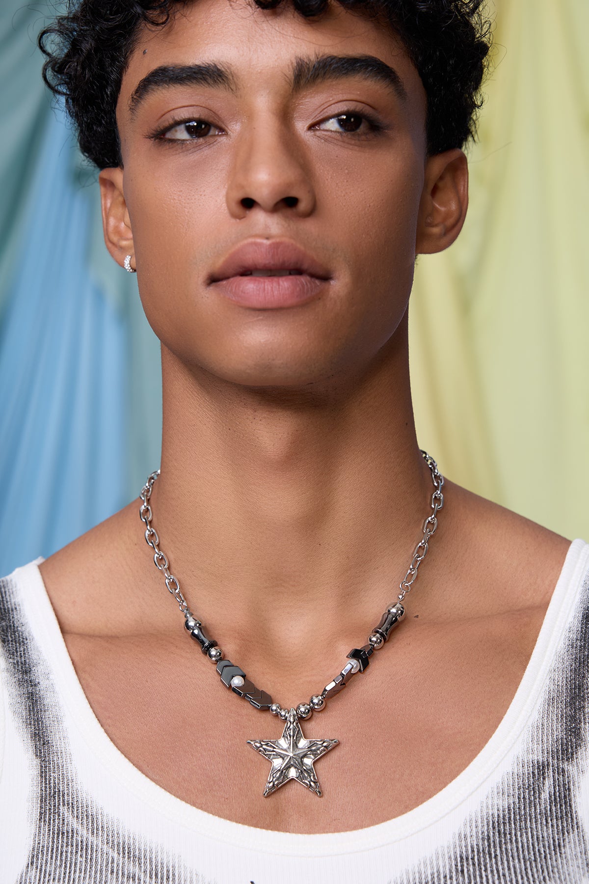 Street Loop Star Choker