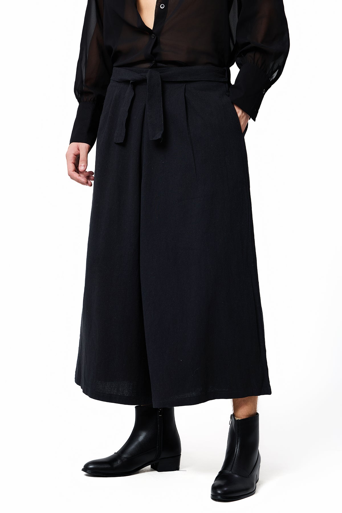 Street Stride Wide Leg Pants