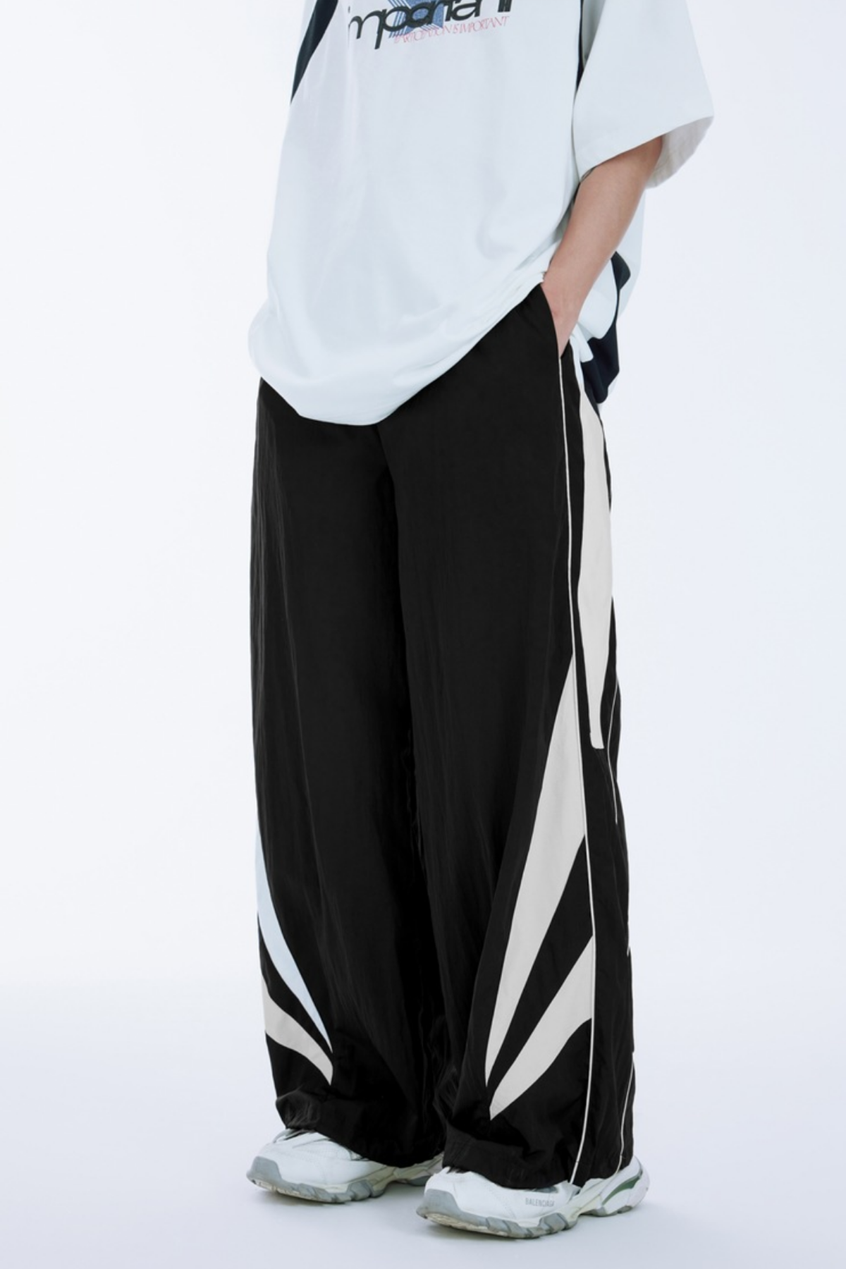 Stretch Zone Paneled Wide Leg Pants