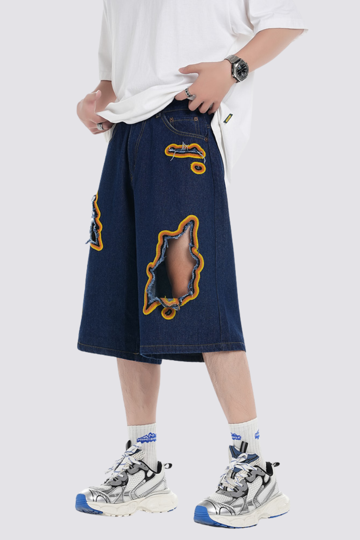 Thin Armor Ripped Denim Shorts Blue