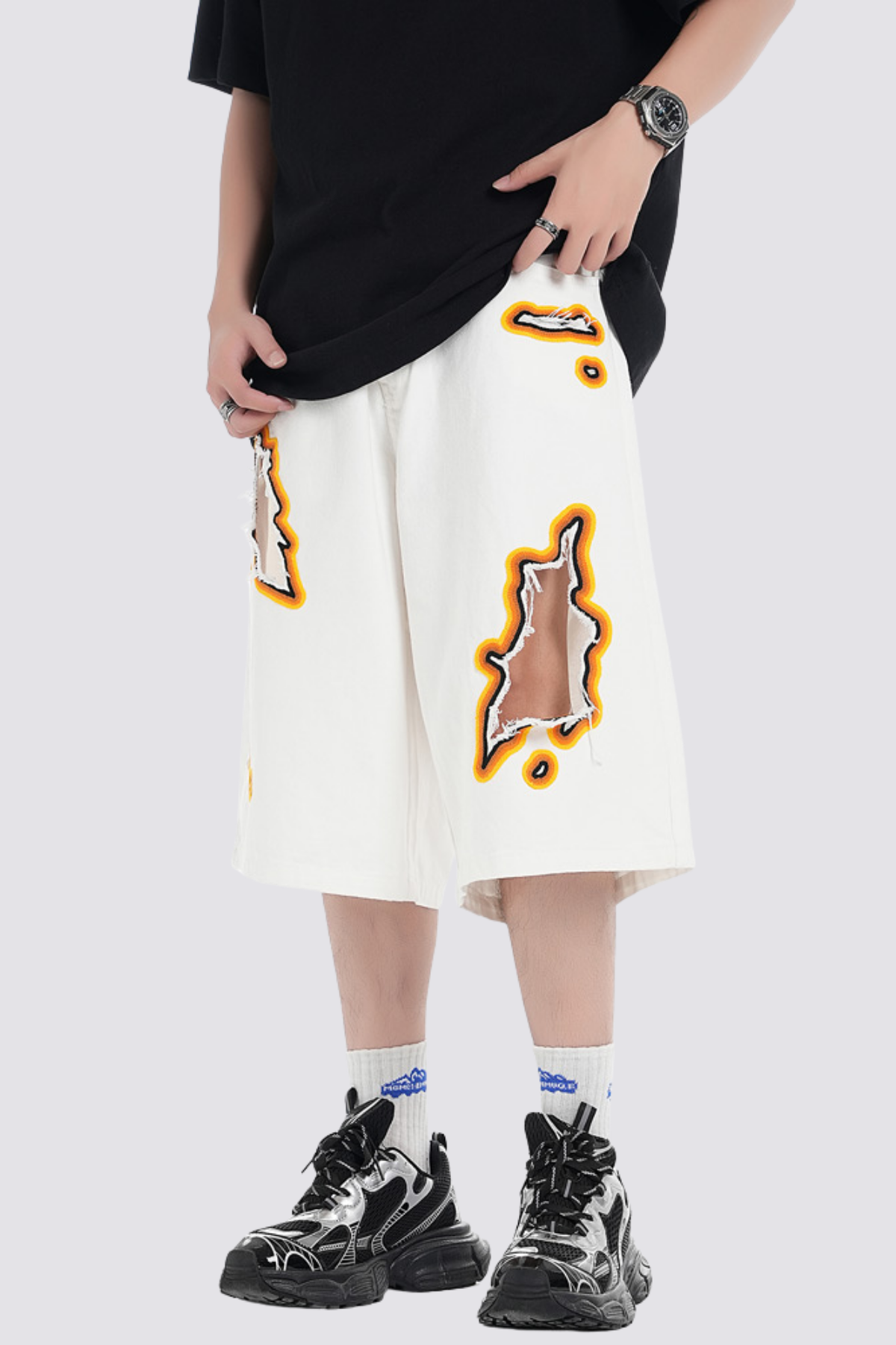 Thin Armor Ripped Denim Shorts White