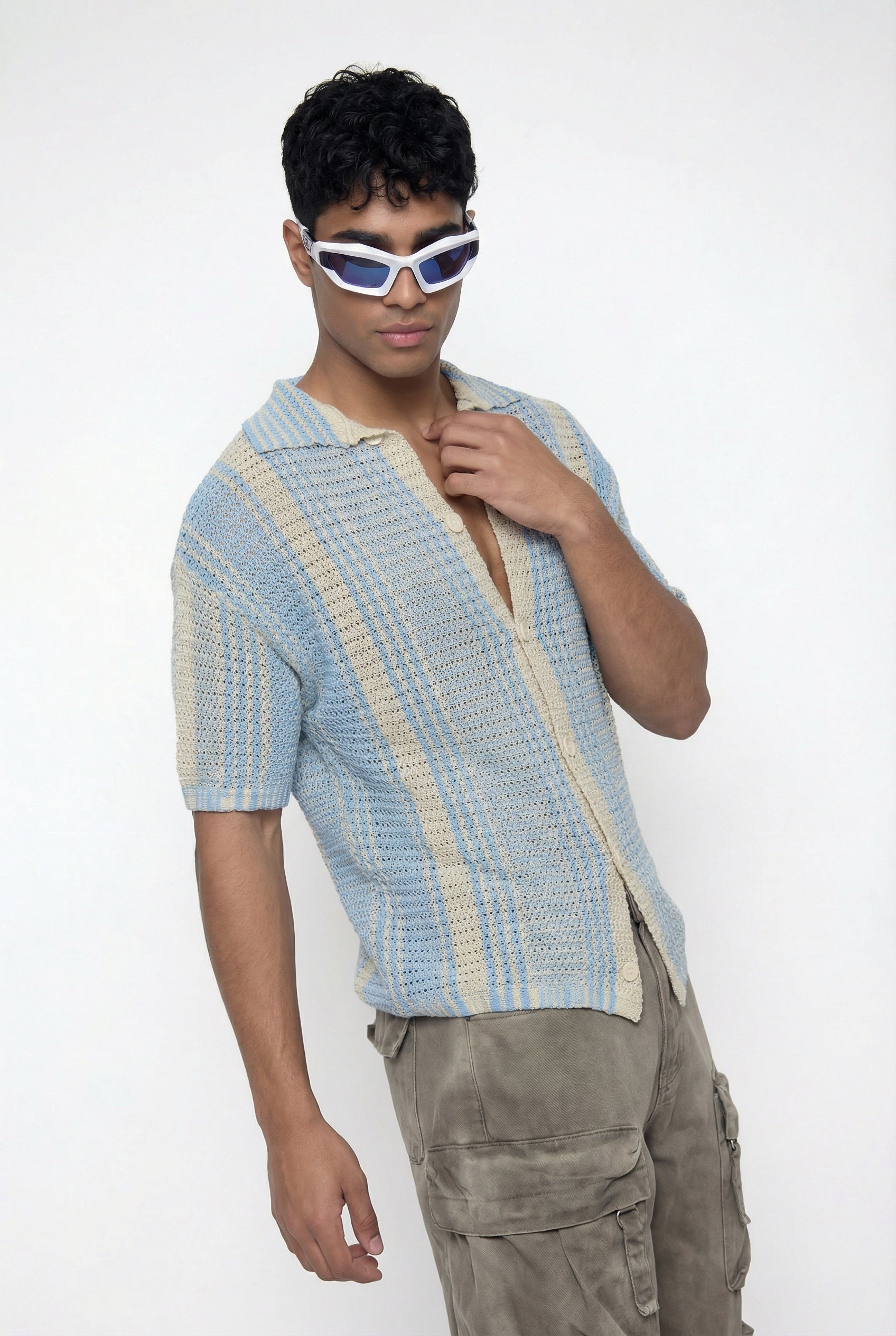 Thin Stroke Stripe Knit Shirt