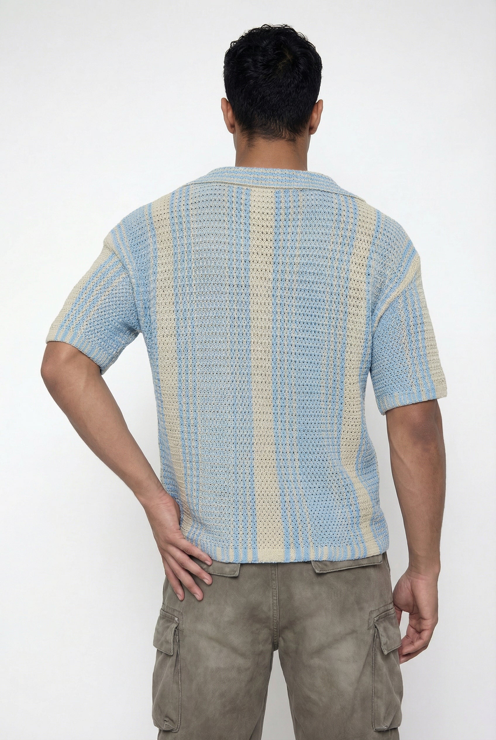 Thin Stroke Stripe Knit Shirt