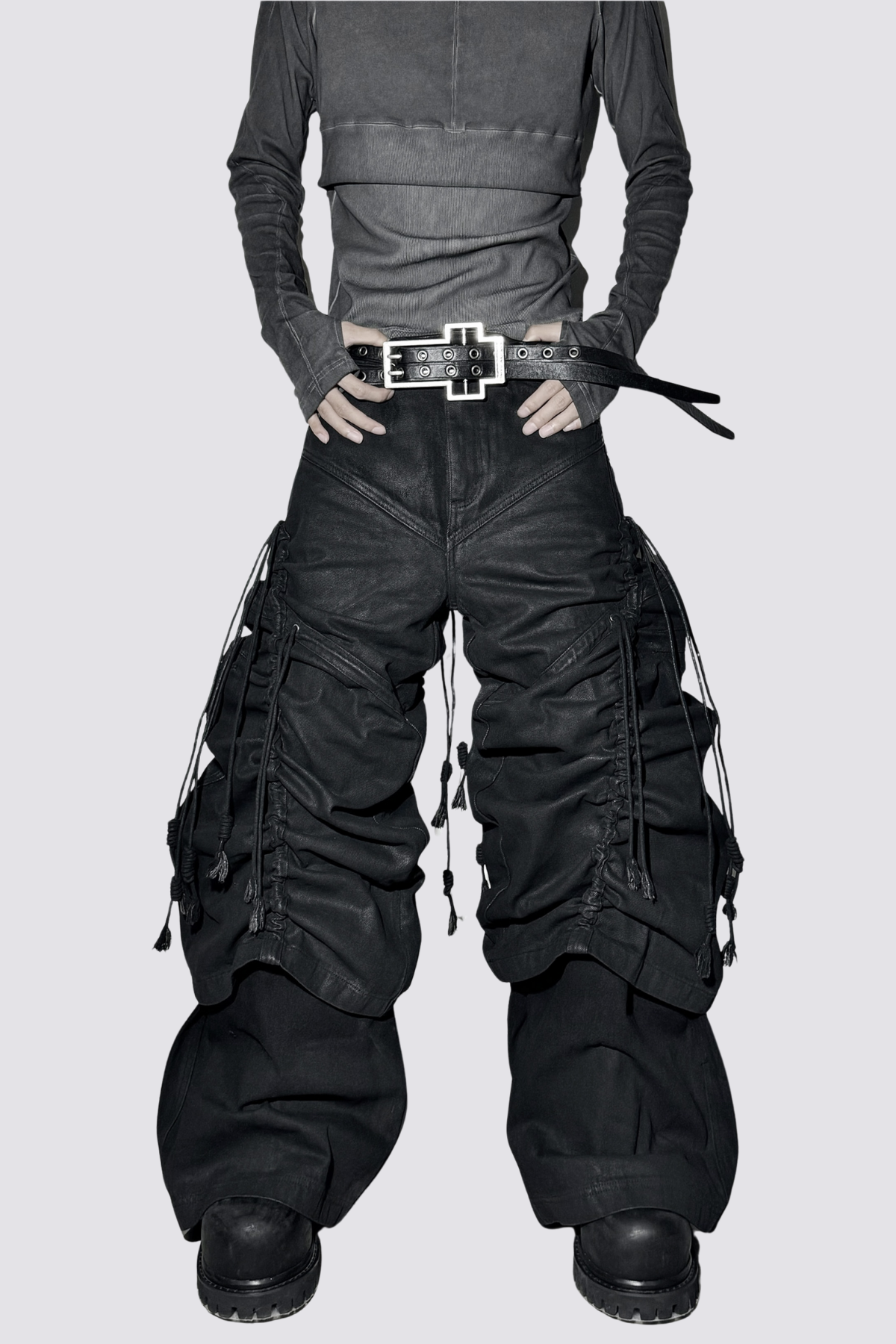 Urban Bruise Ruched Convertible Jeans