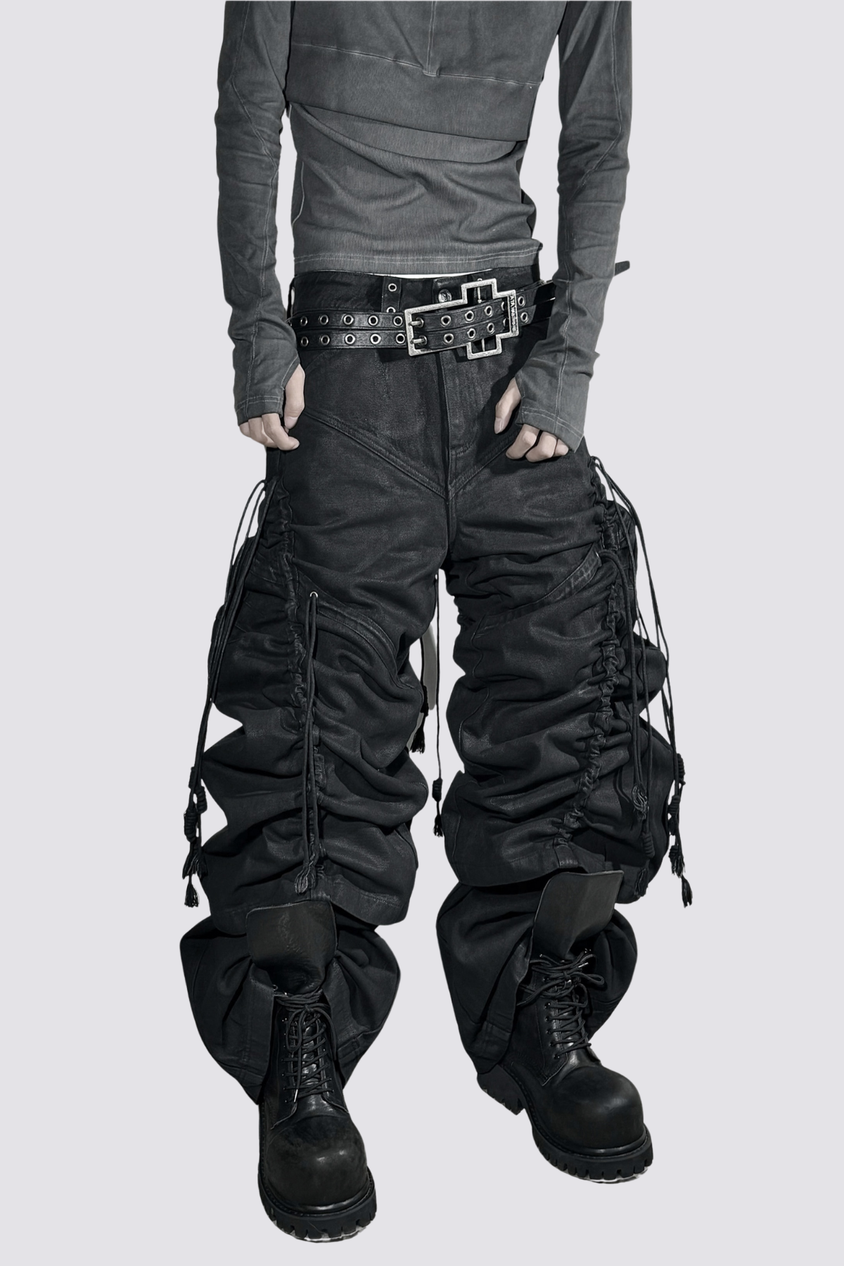 Urban Bruise Ruched Convertible Jeans