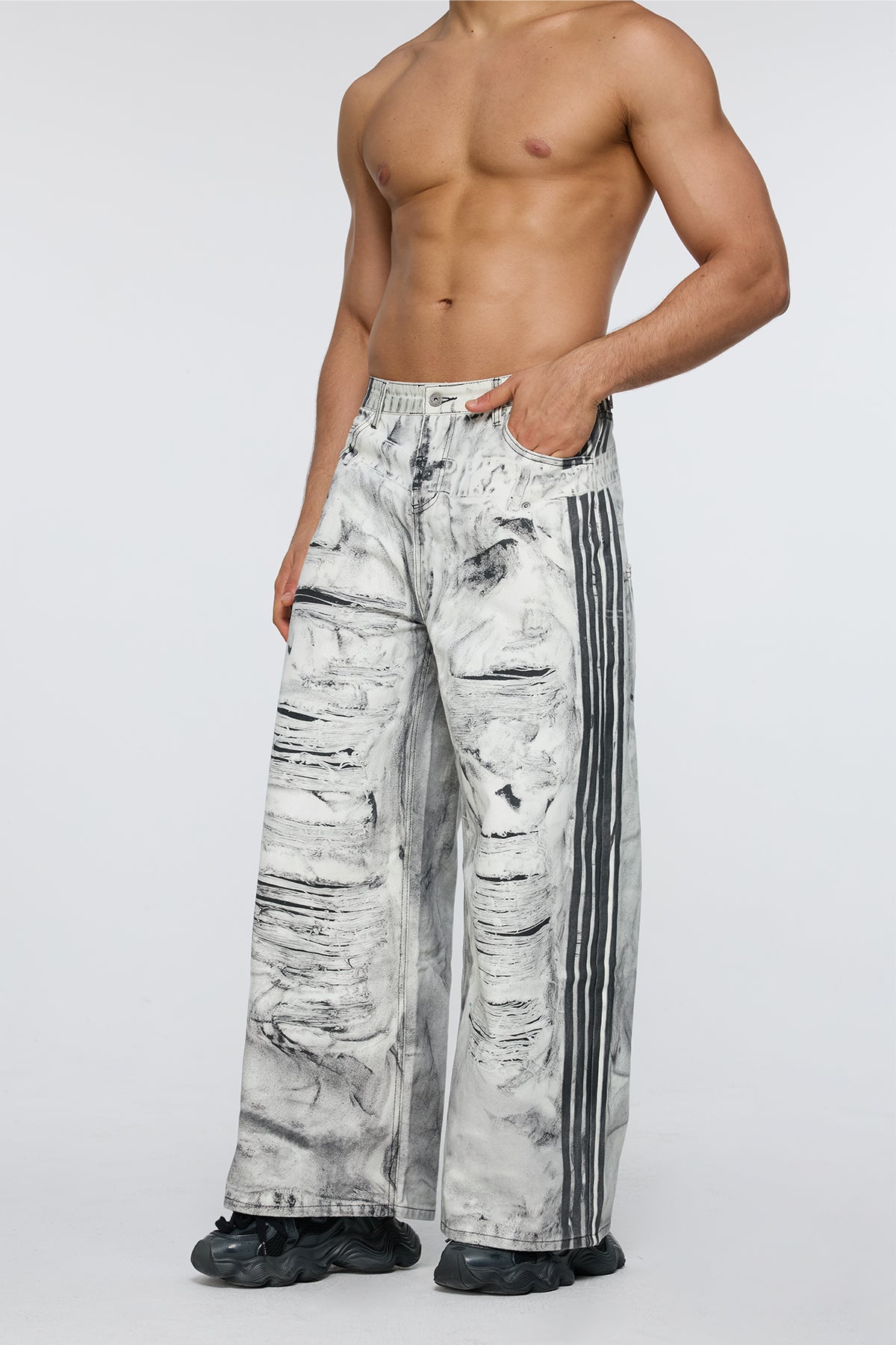 Urban Twill Ripped Wide Leg Jeans