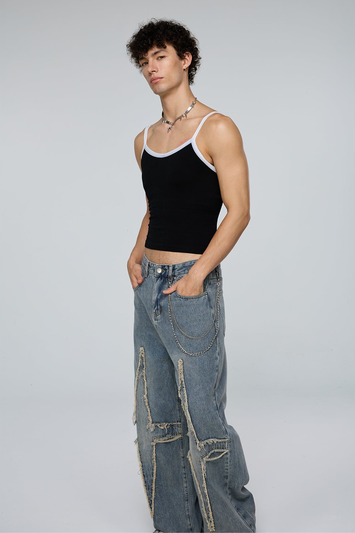 Vector Peak Crop Top Black