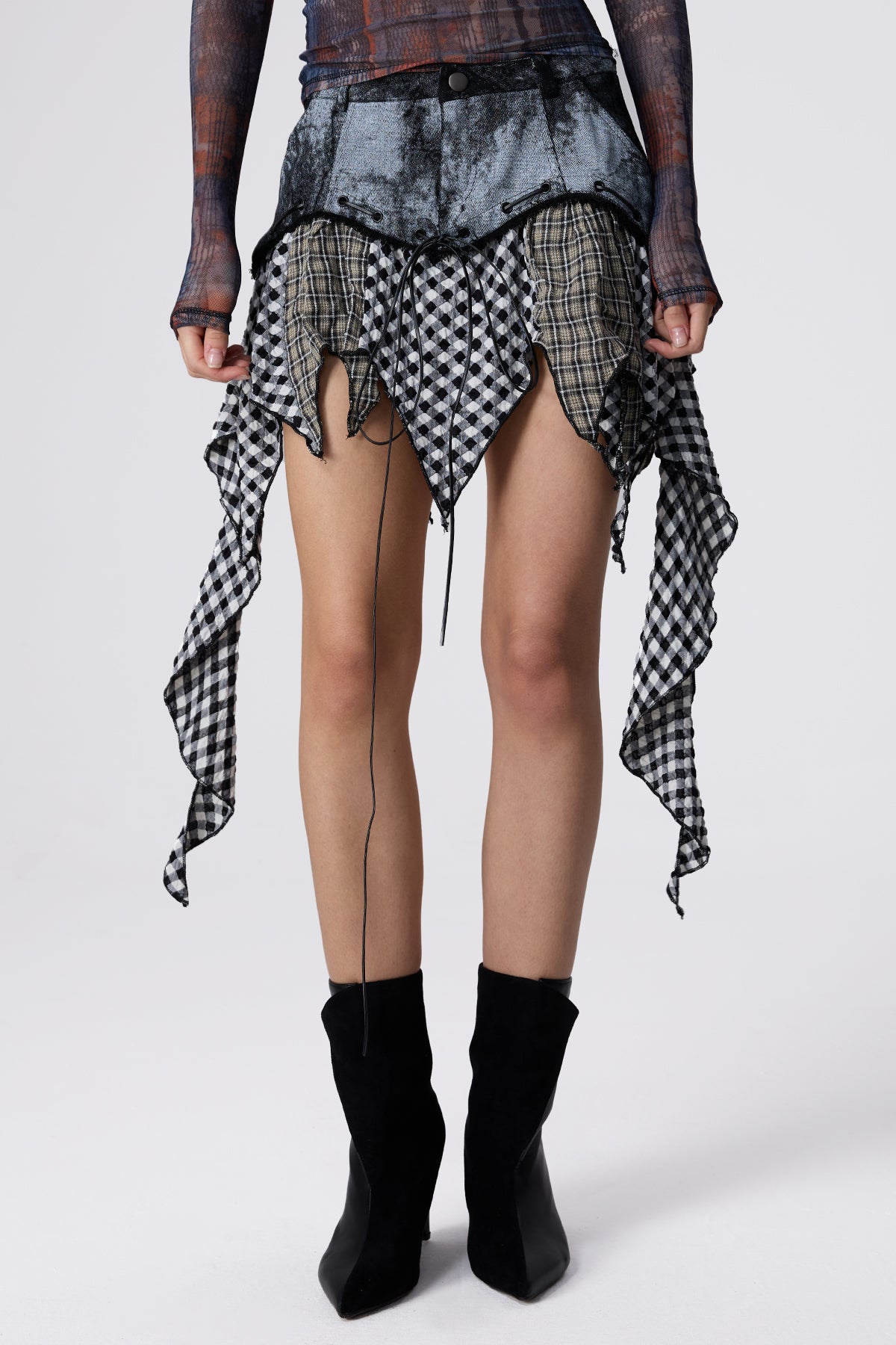 Venus Blur Y2K Mini Skirt