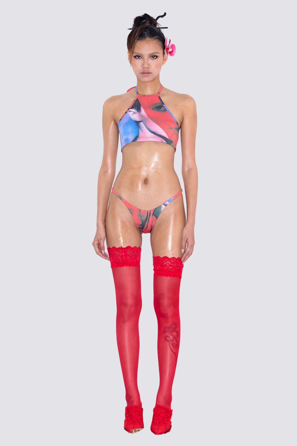 Viva Curve Halter Neck Top