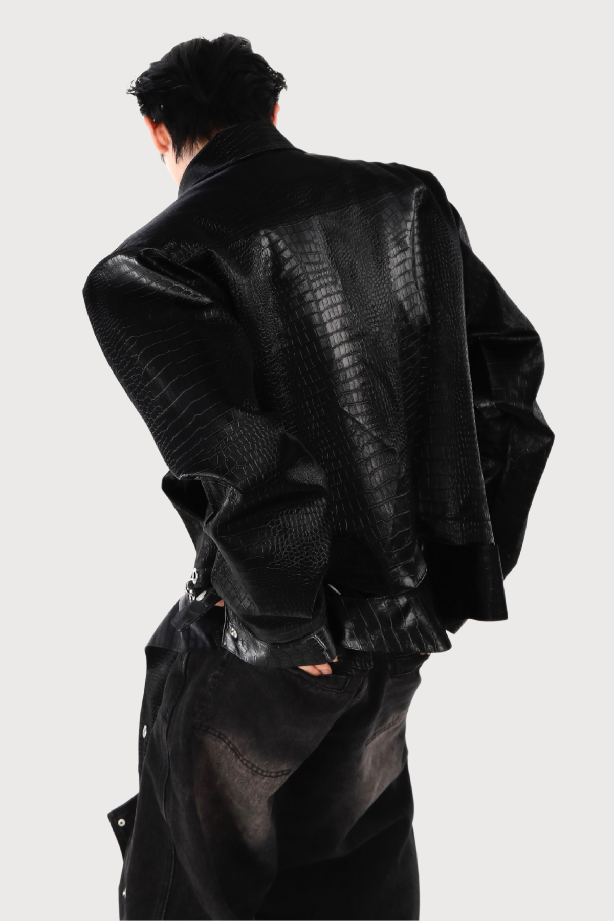 Void Clamp Leather Crocodile Pattern Jacket