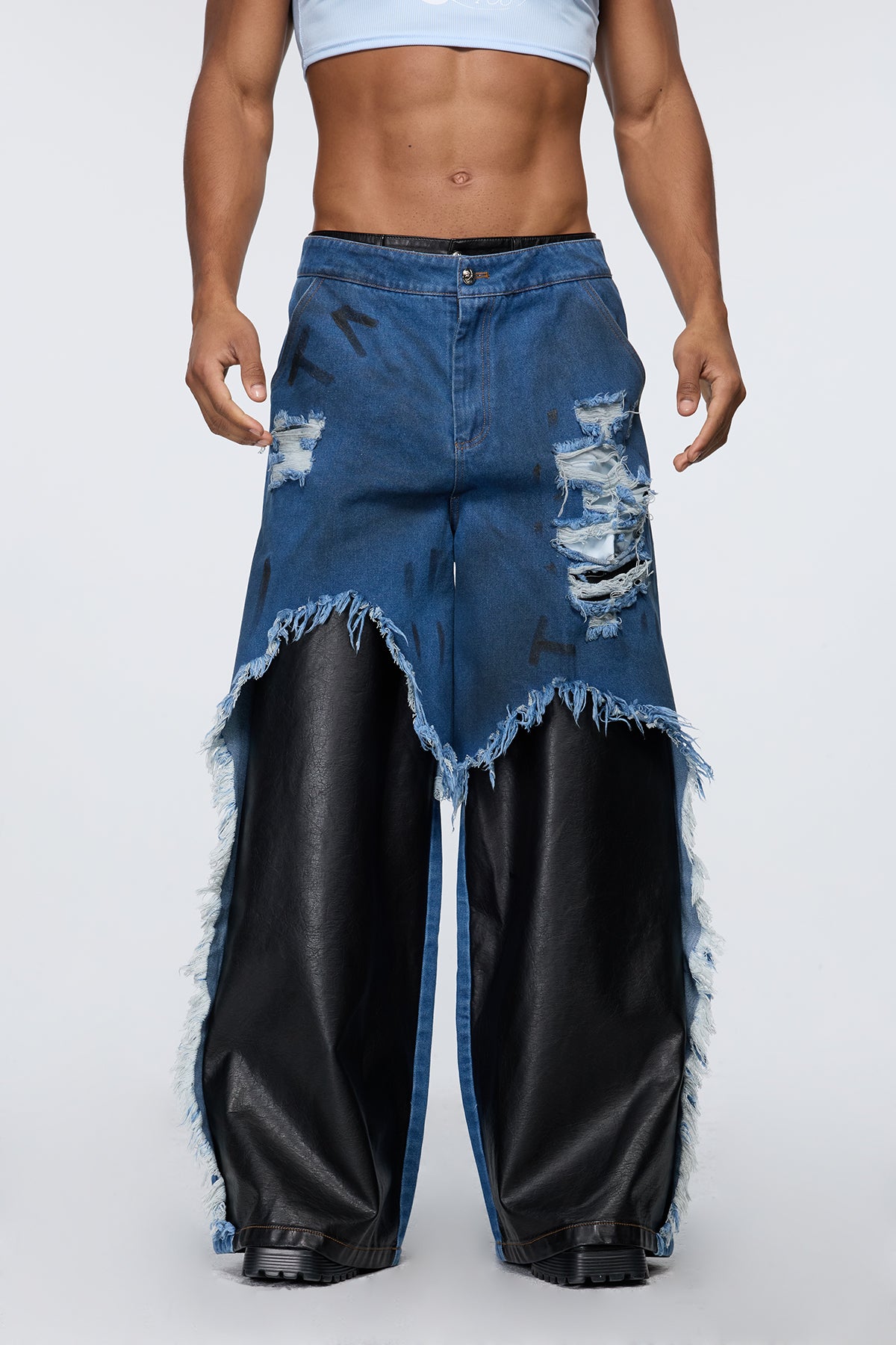 Worker Grid Ripped Straight Jeans